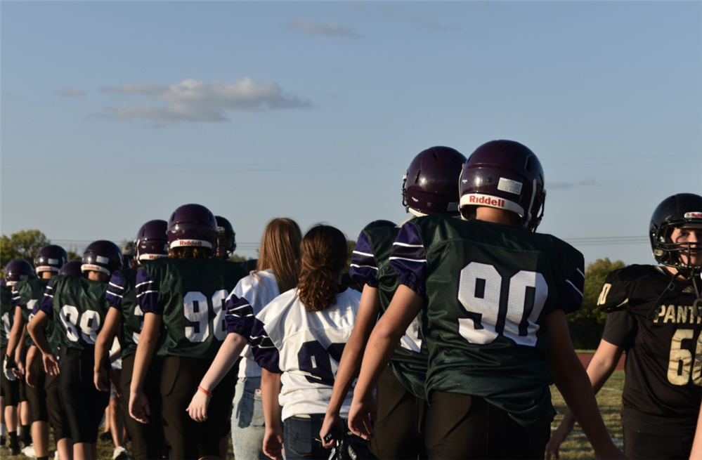  High Fiving the team